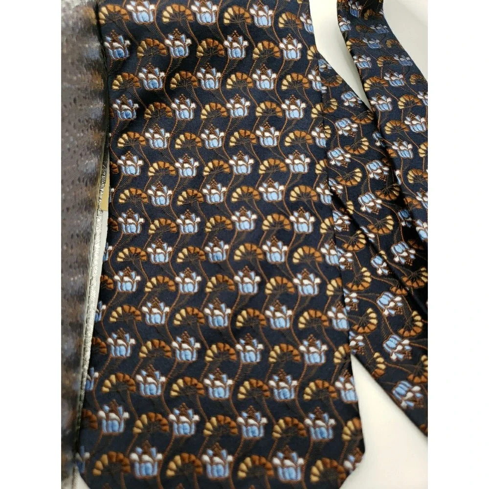 Ermenegildo Zegna Mens Silk Tie Navy Blue Floral Pattern 204ZKU06-1US-G